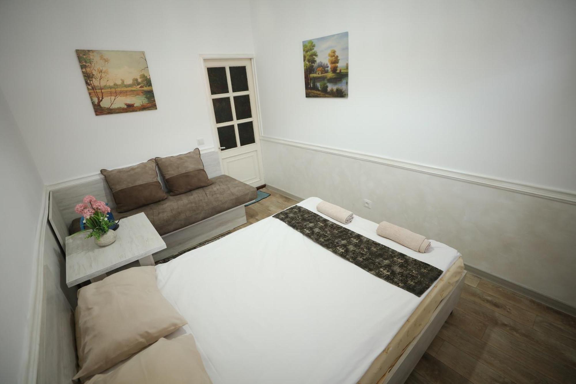 Hotel U Ashota Erywań Zewnętrze zdjęcie
