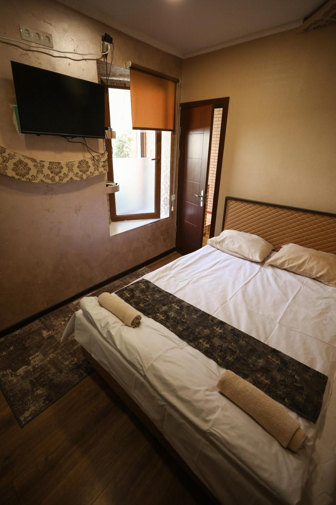 Hotel U Ashota Erywań Zewnętrze zdjęcie