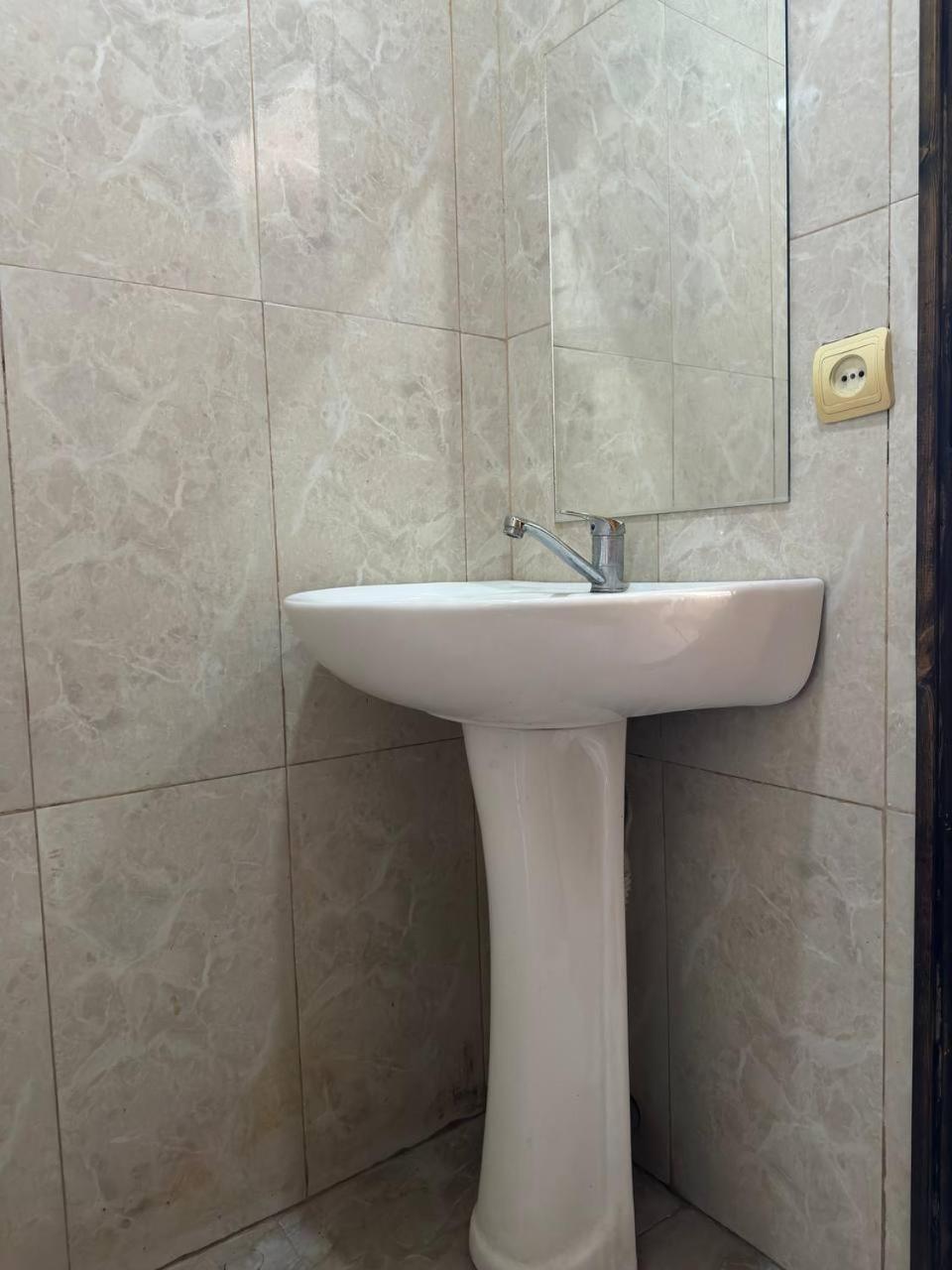 Hotel U Ashota Erywań Zewnętrze zdjęcie
